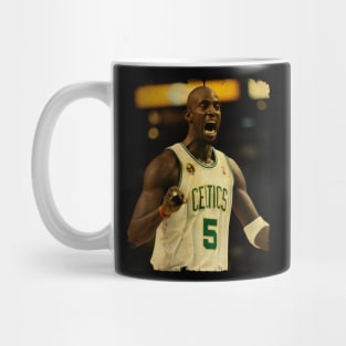 Kevin Garnett - Vintage Design Of Basketball Mug